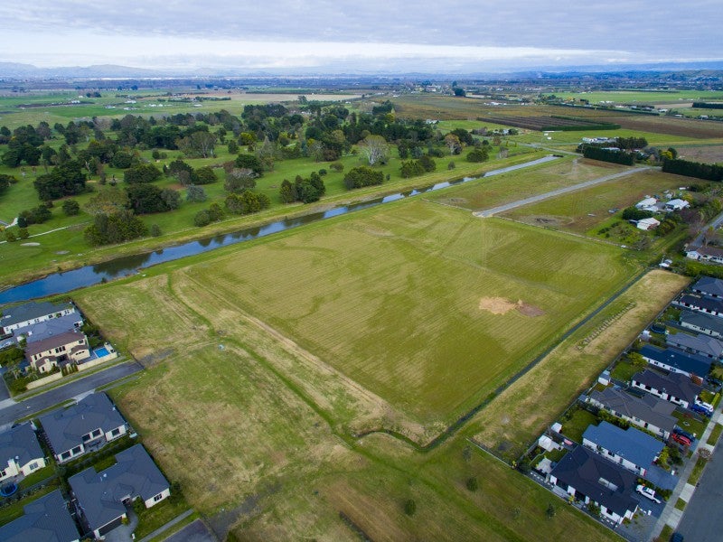 35 Hunter Drive, Awatoto, Napier - Carousel 1