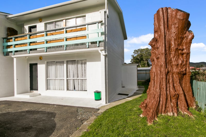 10/43A Merton Street, Trentham, Upper Hutt - Carousel 1