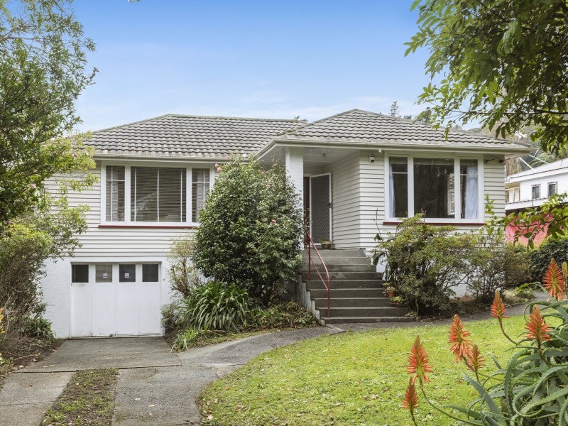 51 Hay Street, Naenae, Lower Hutt - Carousel 1