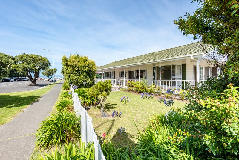 40 Awapuni Road, Awapuni, Gisborne - Carousel 1