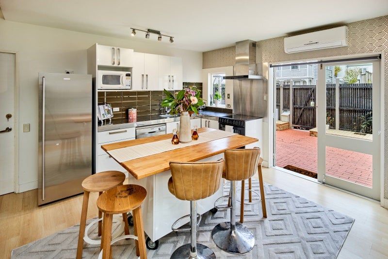 6 COTTLEVILLE Terrace, THORNDON, WELLINGTON - Carousel 1