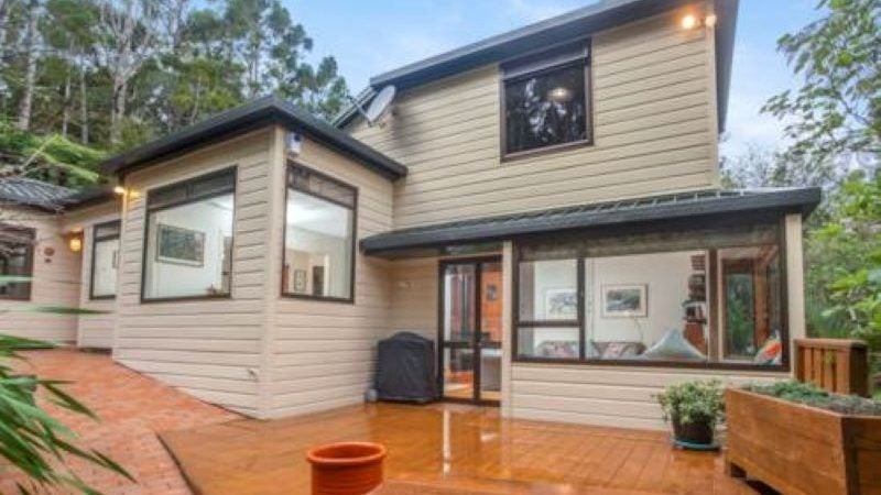 114 Otitori Bay Road, Titirangi, Auckland - Carousel 1