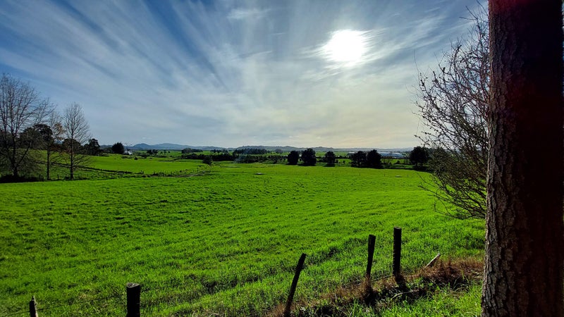 466 Apotu Road, Kamo - Carousel 1