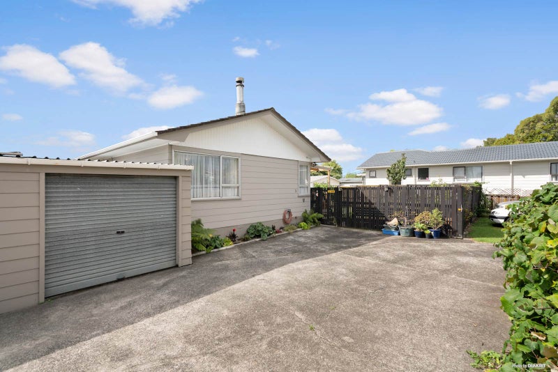 1/7 Arden Court, Clover Park, Auckland - Carousel 11