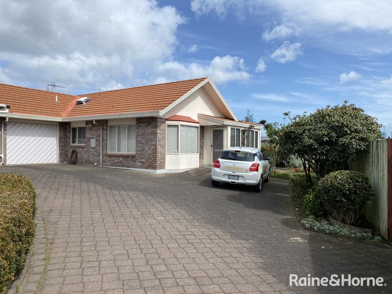 6 Jubilee Drive, Gate Pa, Tauranga - Carousel 1