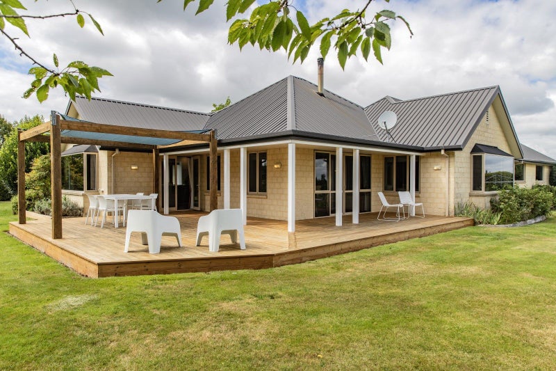 23 Davis Road, Rangiora - Carousel 2