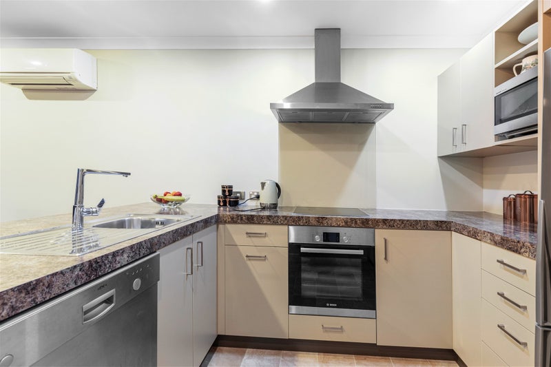 7 Sumner Terrace, Aotea, Porirua - Carousel 2