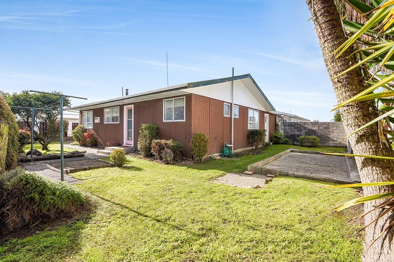 17B Arkle Place, Nawton, Hamilton - Carousel 1