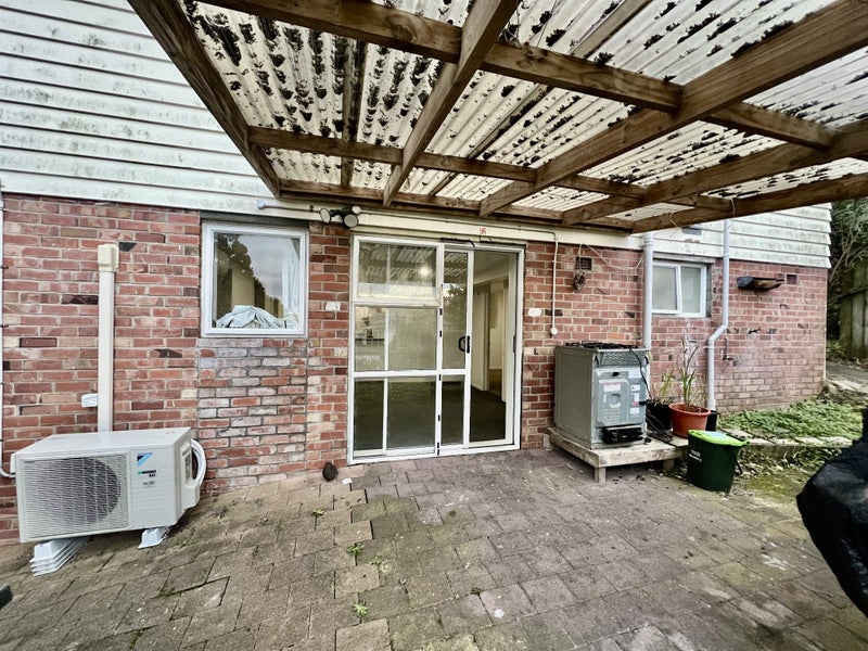 8 Laburnum Road, New Windsor, Auckland - Carousel 2