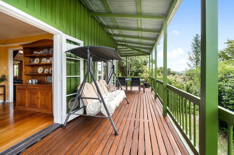 4 Stillwater Crescent, Stillwater, Silverdale - Carousel 2