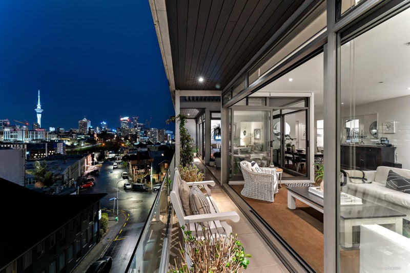 603/6 Heather Street, Parnell, Auckland - Carousel 1