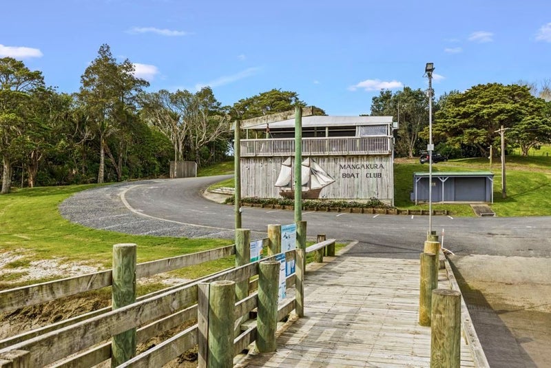 3884 Kaipara Coast Highway, Mangakura, Warkworth - Carousel 25