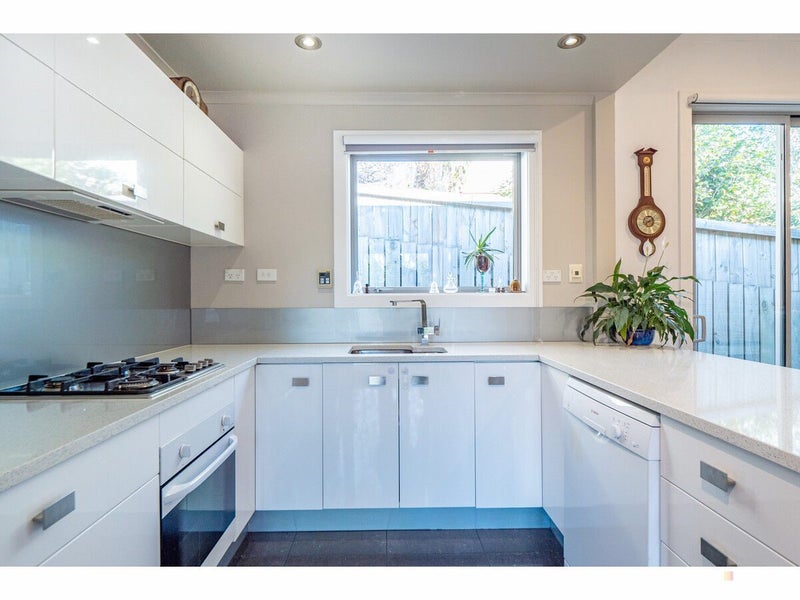 12 Grasmere Street, Waimataitai, Timaru - Carousel 2