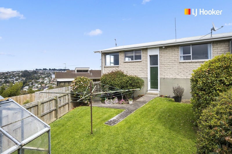 2B Renfrew Street, Balaclava, Dunedin - Carousel 1