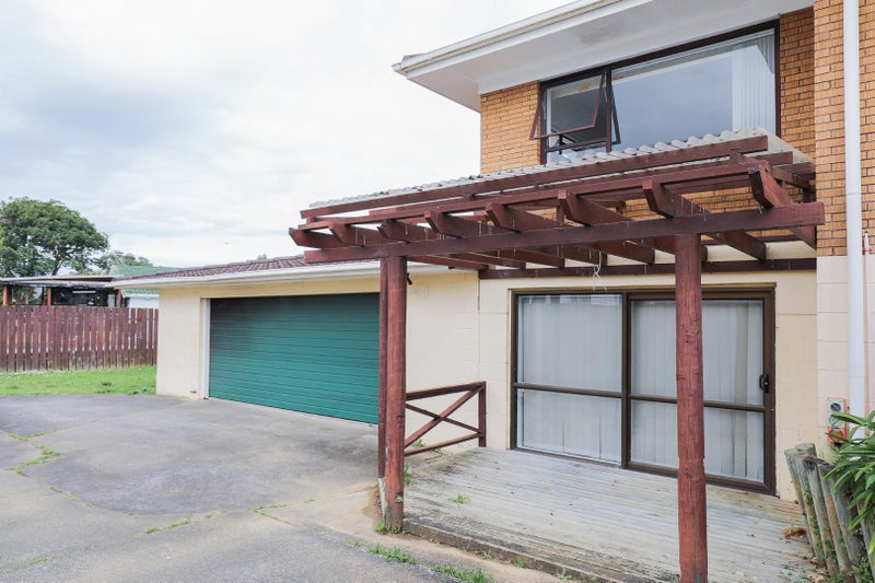 21 Lane Road, Weymouth, Auckland - Carousel 20