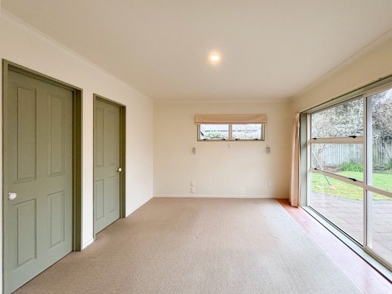 15 Roderick Place, Rototuna, Hamilton - Carousel 2