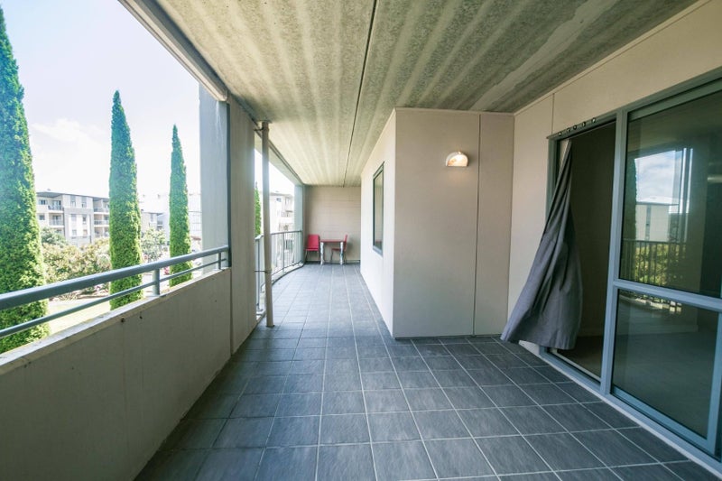 1H/12 Morning Star Place, St Lukes, Auckland - Carousel 2