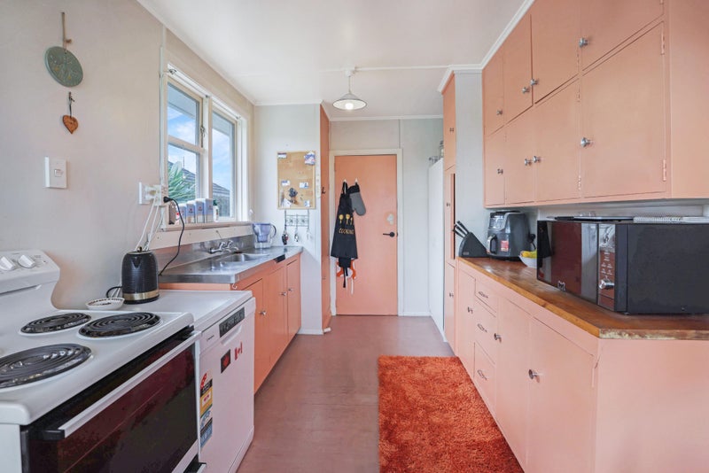 22 Galbraith Street, Allenton, Ashburton - Carousel 2