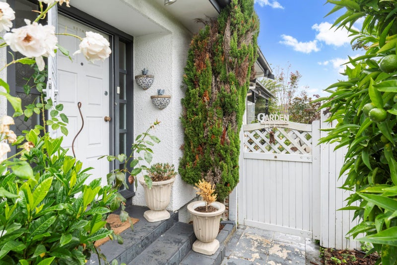 147 Whitford Road, Somerville, Manukau - Carousel 2