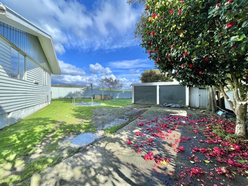 10 Kentucky Street, Totara Park, Upper Hutt - Carousel 12