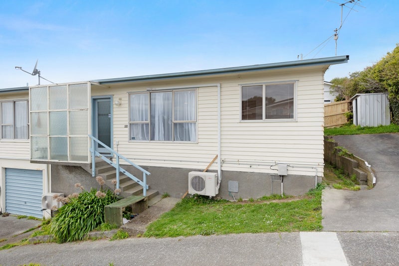 62B Baylands Drive, Newlands, Wellington - Carousel 1