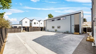 4/54 Wildberry Street, Woolston, Christchurch - Carousel 1