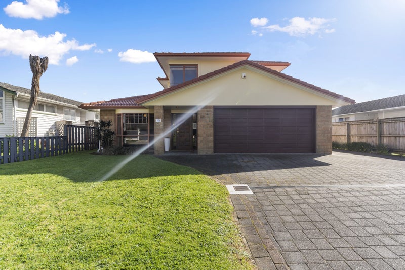 75 Celtic Crescent, Ellerslie, Auckland - Carousel 1