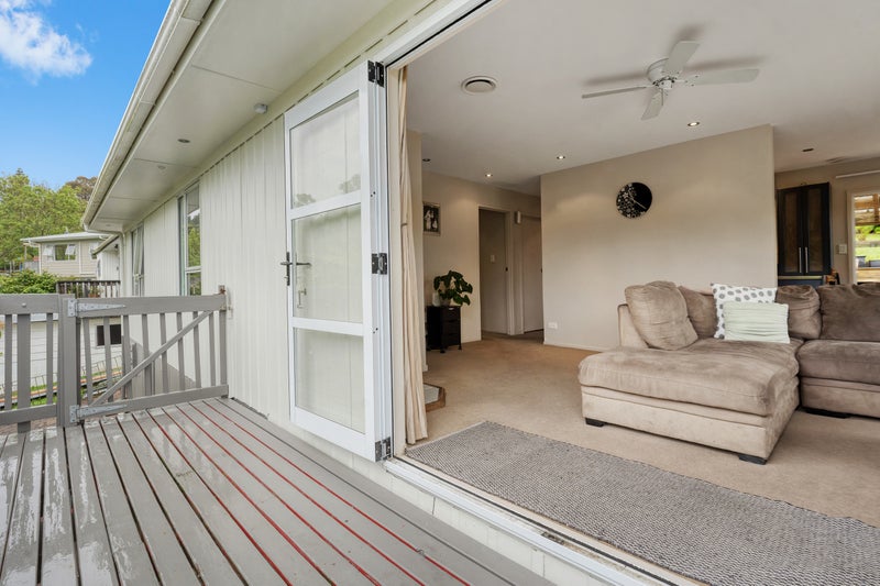 23 Sun Valley, Hatfields Beach, Orewa - Carousel 2