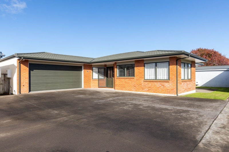 34A Clemow Road, Fitzroy, New Plymouth - Carousel 1