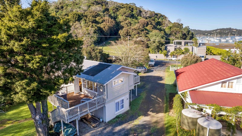 24 Hope Avenue, Russell, Russell - Carousel 2