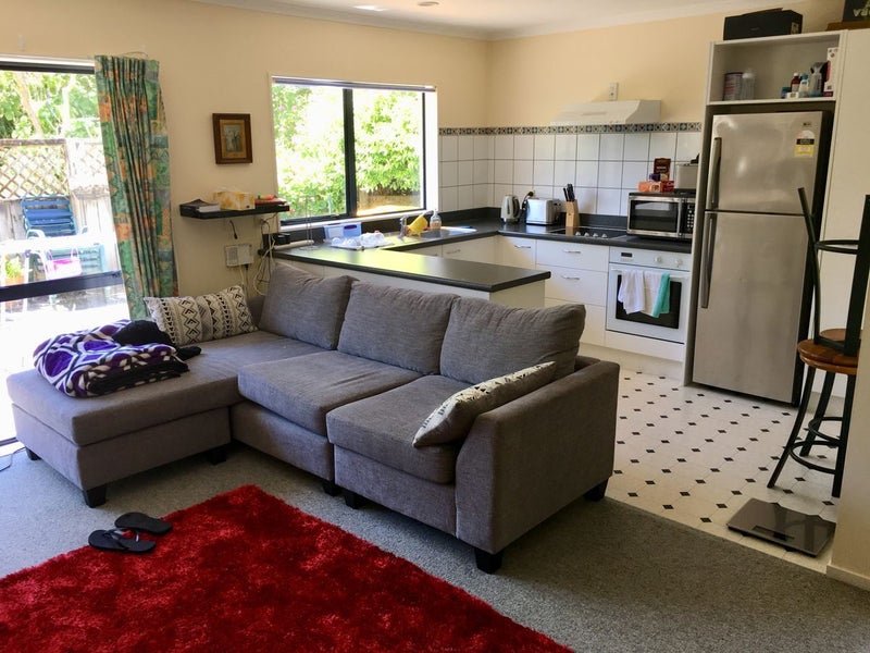 44 Burnaston Court, Dannemora, Auckland - Carousel 1