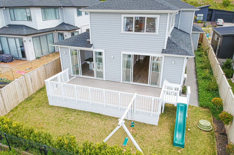 68 Ormonde Drive, Silverdale, Silverdale - Carousel 2