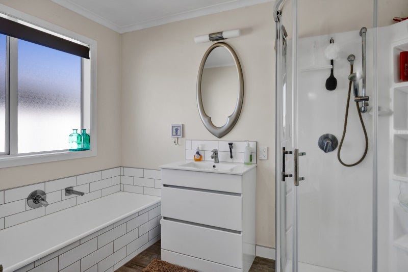 8 Mahoe Street, Strandon, New Plymouth - Carousel 37