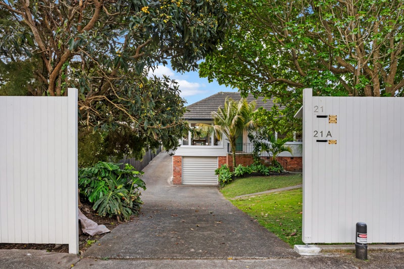 21 Fir Street, Waterview, Auckland - Carousel 2