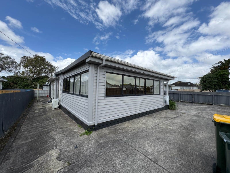 50 Franklyne Road, Otara, Auckland - Carousel 2