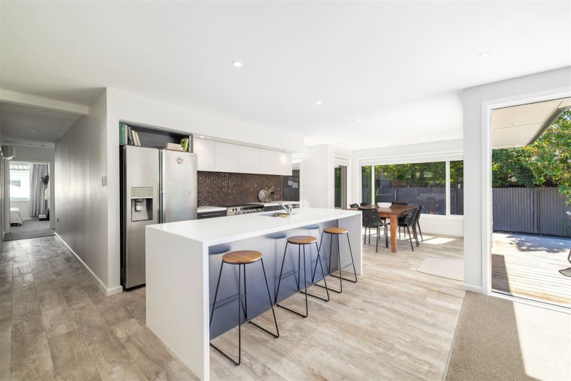 16 Englefield Road, Belfast, Christchurch - Carousel 1