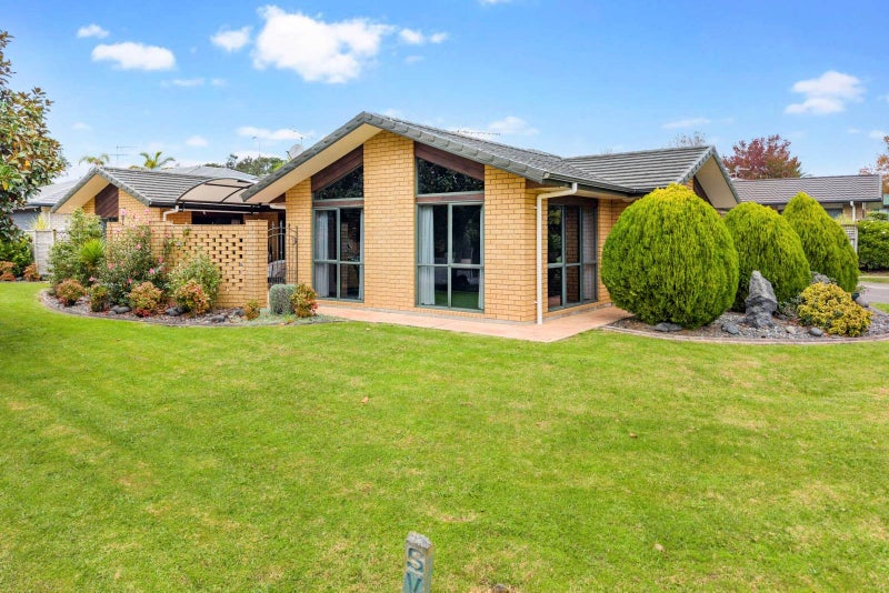 4 Columbia Place, Albany, Auckland - Carousel 2