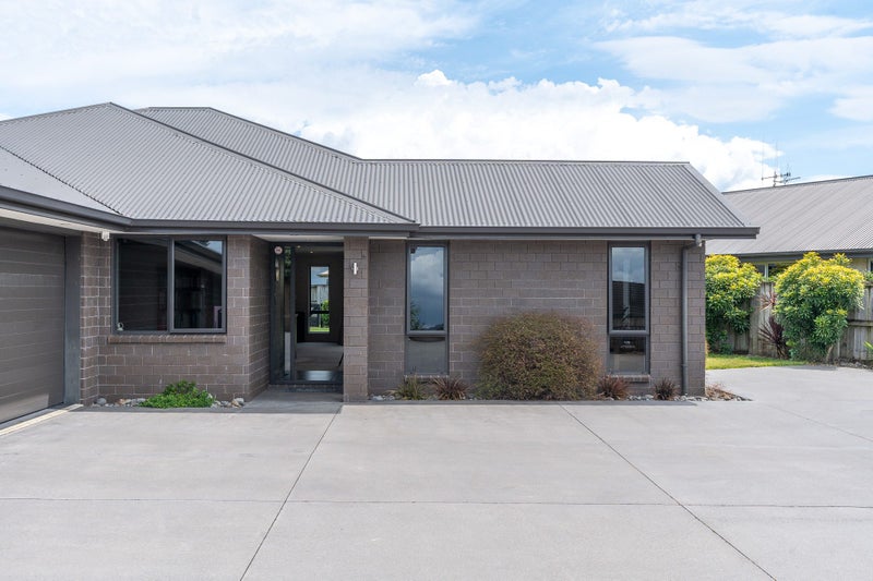 25 Aquila Crescent, Rototuna North, Hamilton - Carousel 2