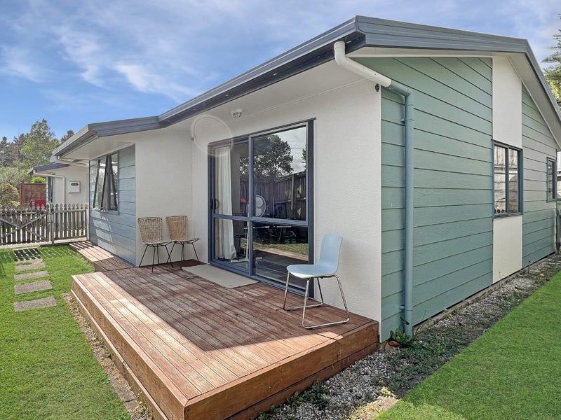 33 Malaspina Place, Papatoetoe, Auckland - Carousel 1