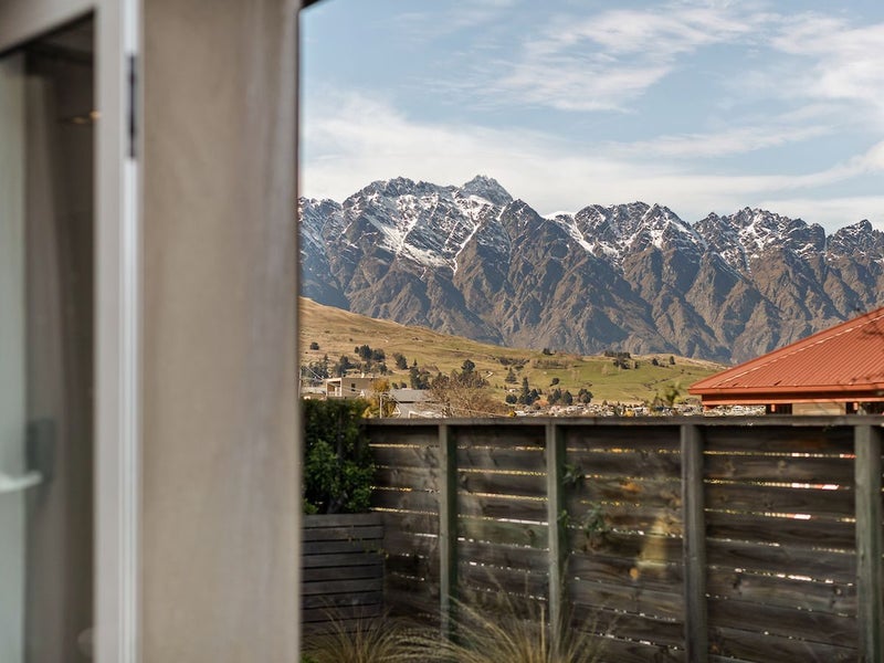 1/23 Adelaide Street, Queenstown, Queenstown - Carousel 20
