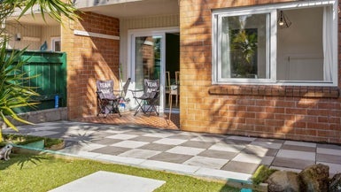 2/83 Lake RD, Devonport, Auckland - Carousel 1