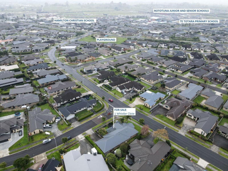 1 Whistler Close, Rototuna North, Hamilton - Carousel 22