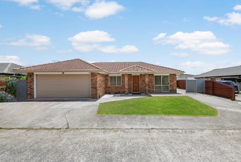 217C Buckland Road, Mangere East, Auckland - Carousel 1