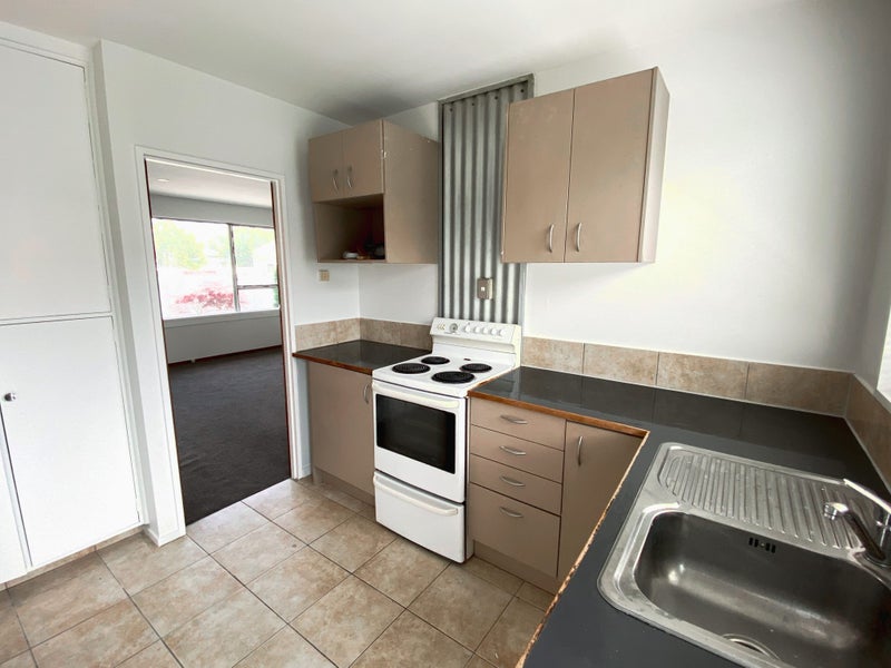 2/467 Tuam Street, Phillipstown, Christchurch - Carousel 2