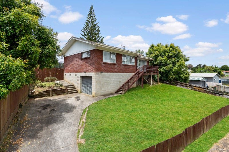 16 Galilee Avenue, Red Hill, Papakura - Carousel 1