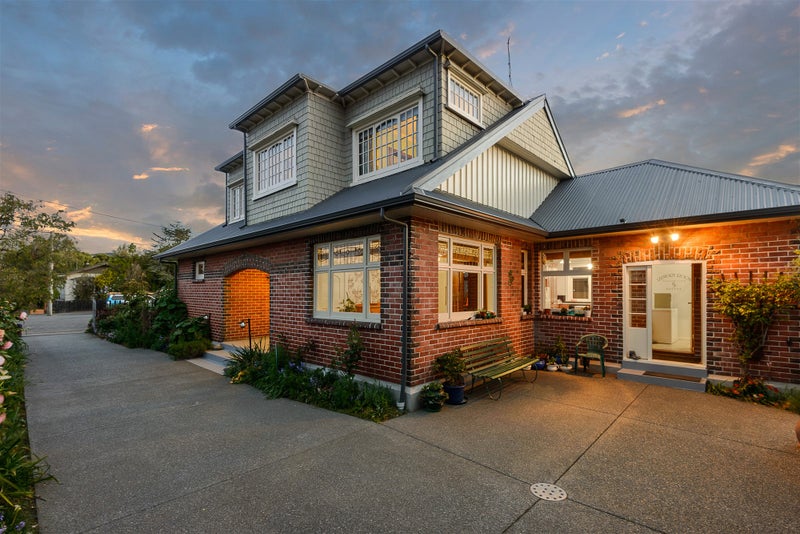3 Strauss Place, Somerfield, Christchurch - Carousel 2