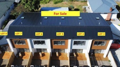 4/10 Alan Avenue, Henderson, Auckland - Carousel 1