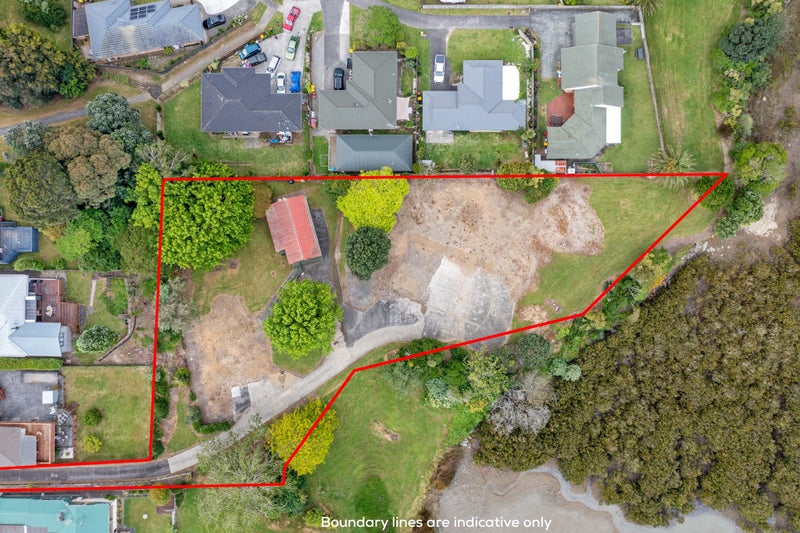 8A Lucas Place, Weymouth, Auckland - Carousel 1