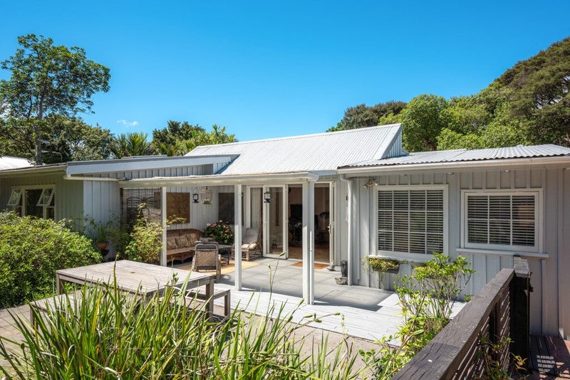 7 Hillside Road, Ostend, Waiheke Island - Carousel 38