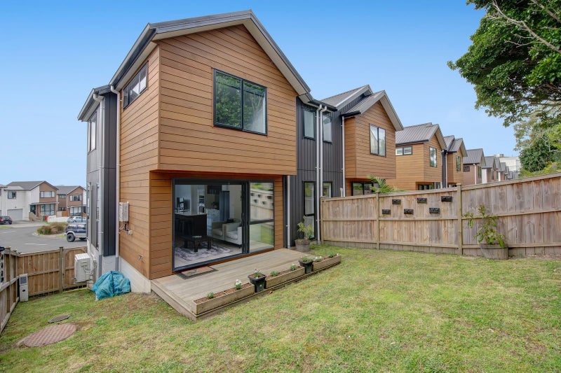 46 Seafarer Crescent, Stanmore Bay, Whangaparaoa - Carousel 1